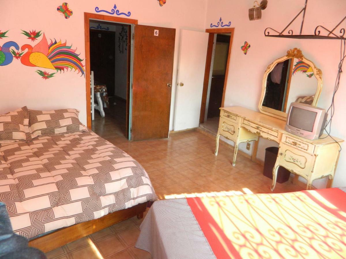 Posada Joan Sebastian Taxco Eksteriør billede