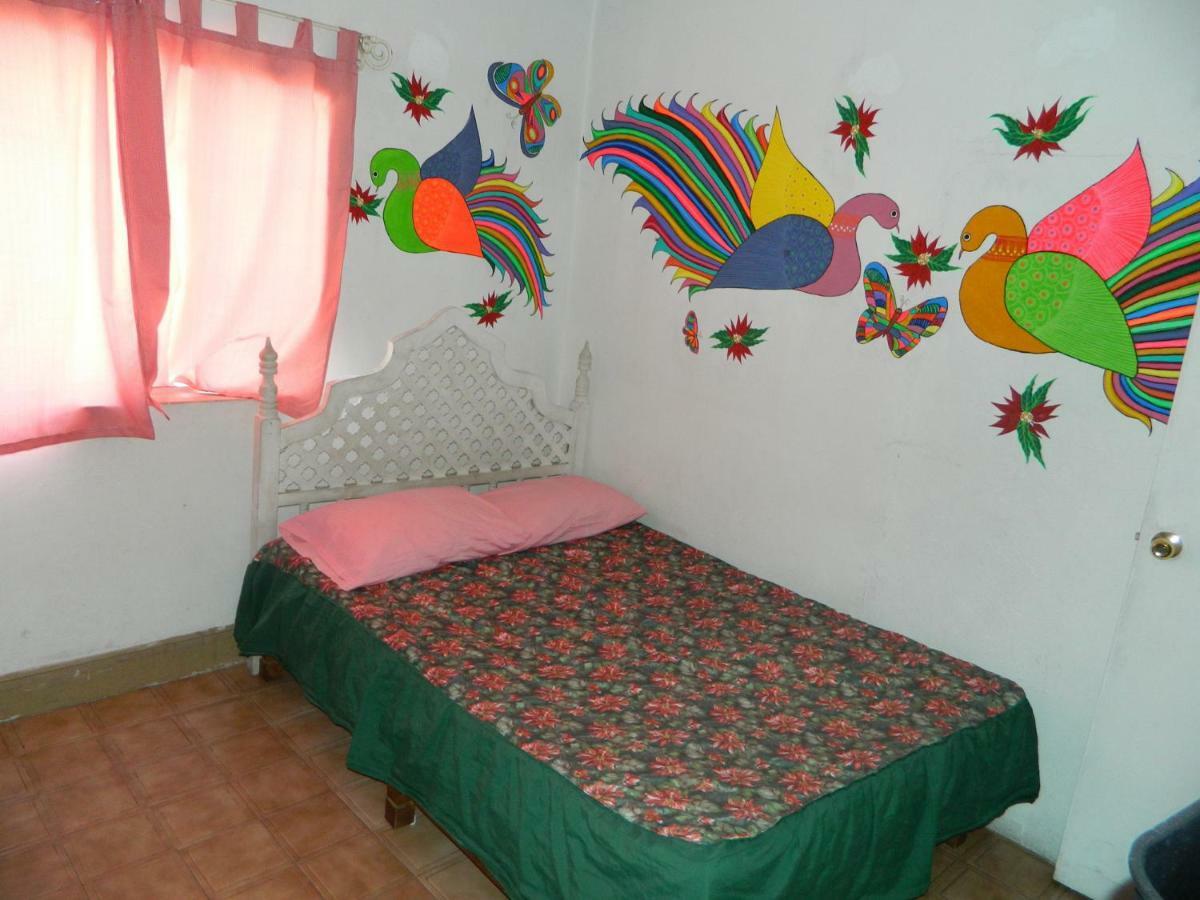 Posada Joan Sebastian Taxco Eksteriør billede