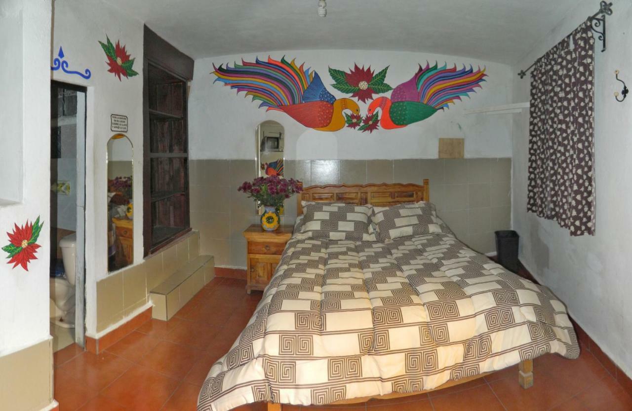 Posada Joan Sebastian Taxco Eksteriør billede