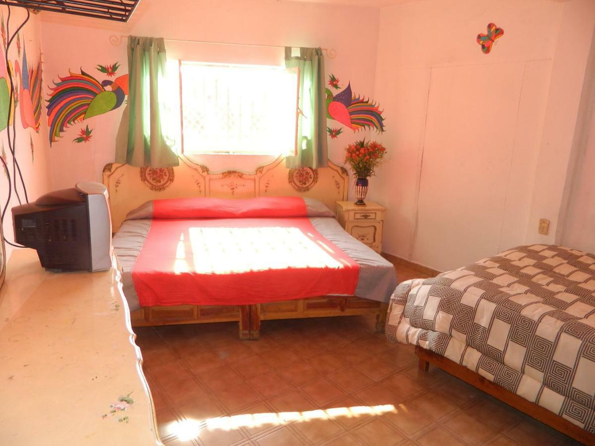 Posada Joan Sebastian Taxco Eksteriør billede