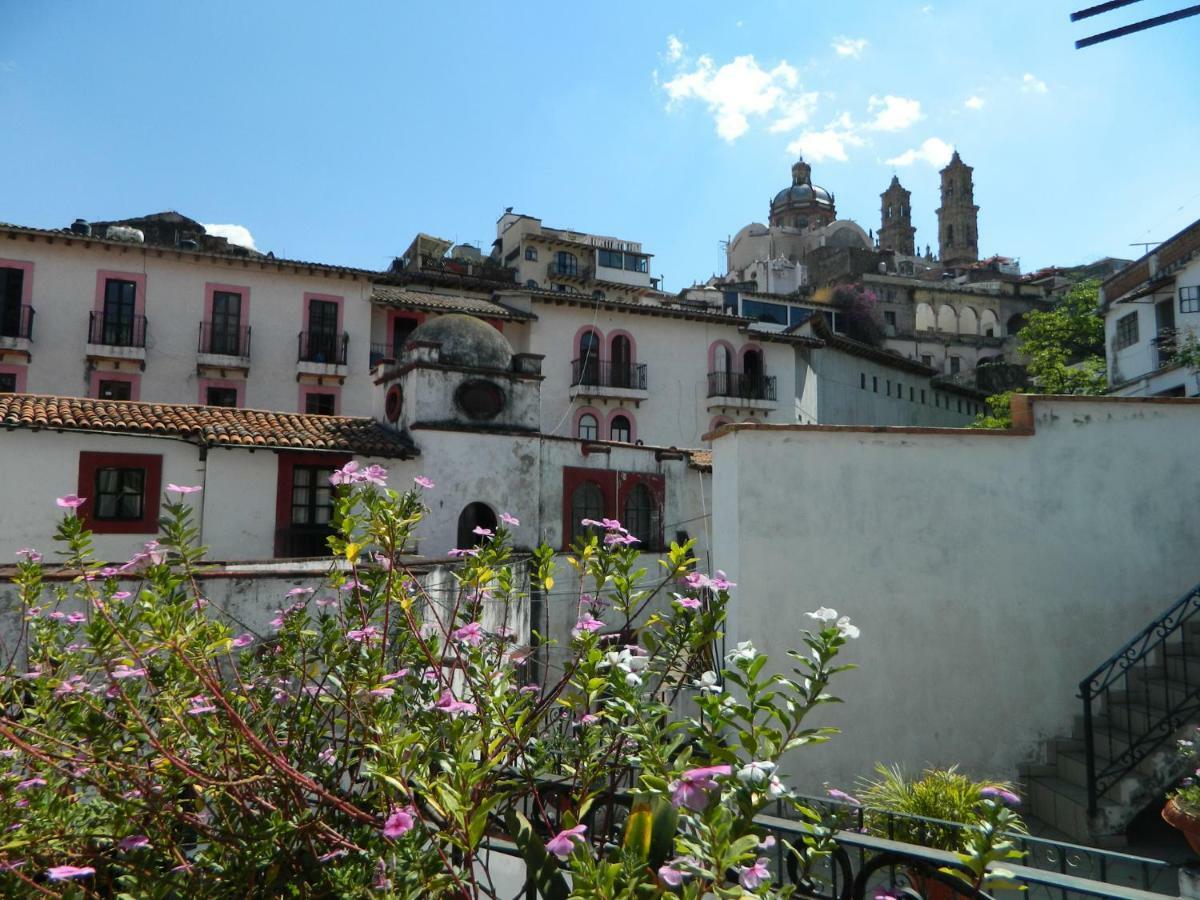 Posada Joan Sebastian Taxco Eksteriør billede