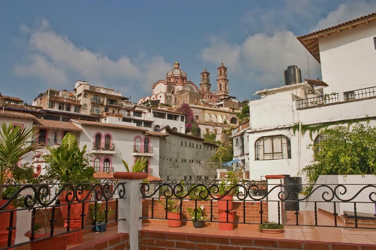 Posada Joan Sebastian Taxco Eksteriør billede